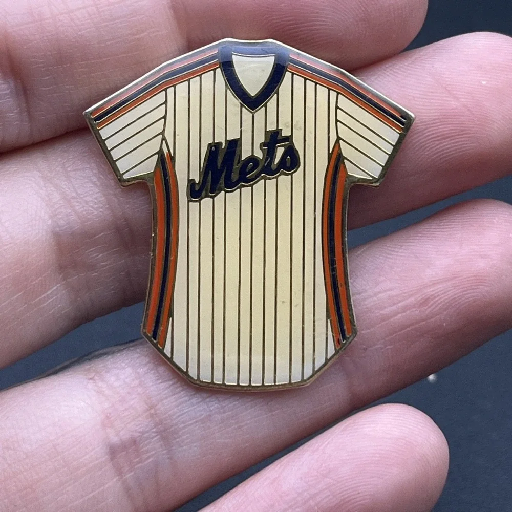 Vintage‎ New York Mets Baseball Jersey MLB Lapel Hat Pin